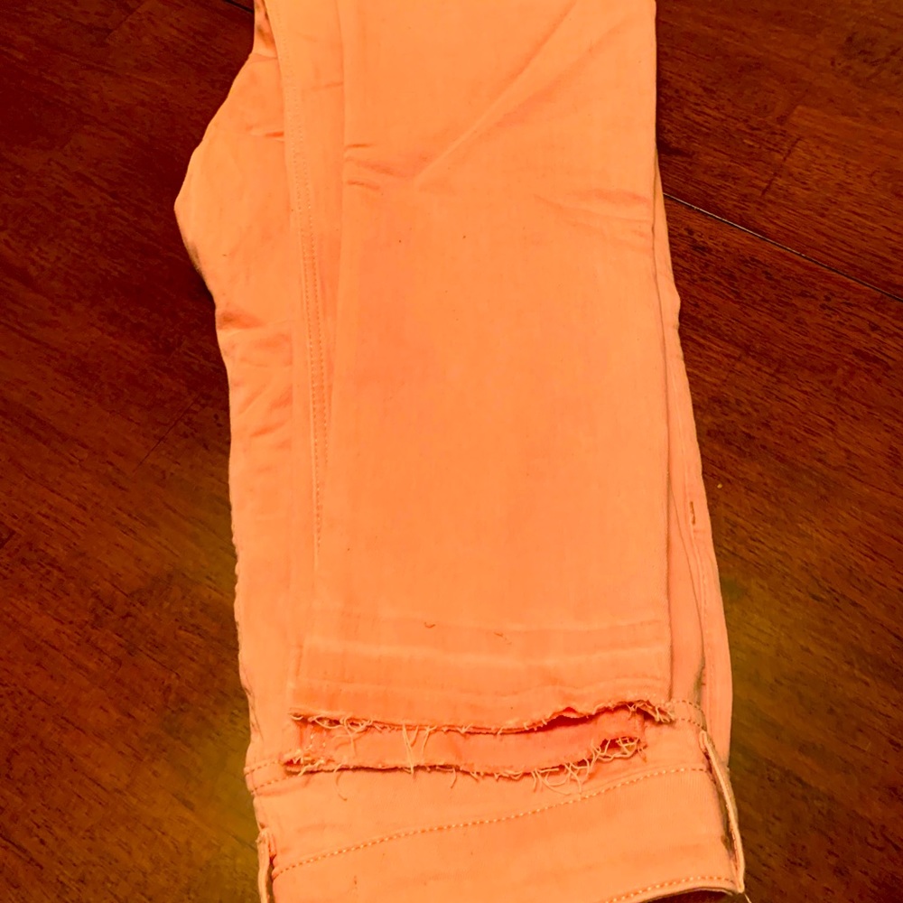 Limited edition Zara woman jeans size 30 must have
